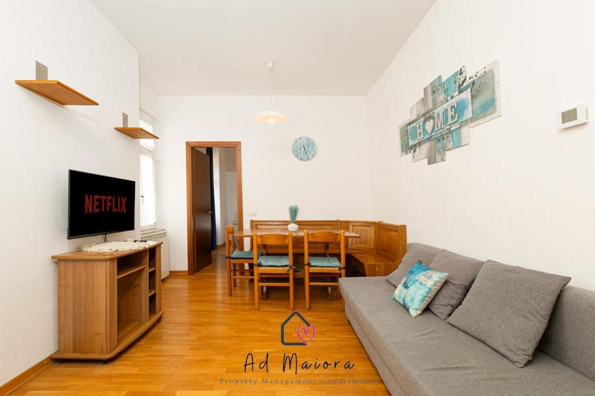 The Ecohouse With Private Parking Space Apartment